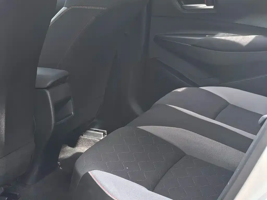 Toyota Corolla 2022 из CN, фото 2
