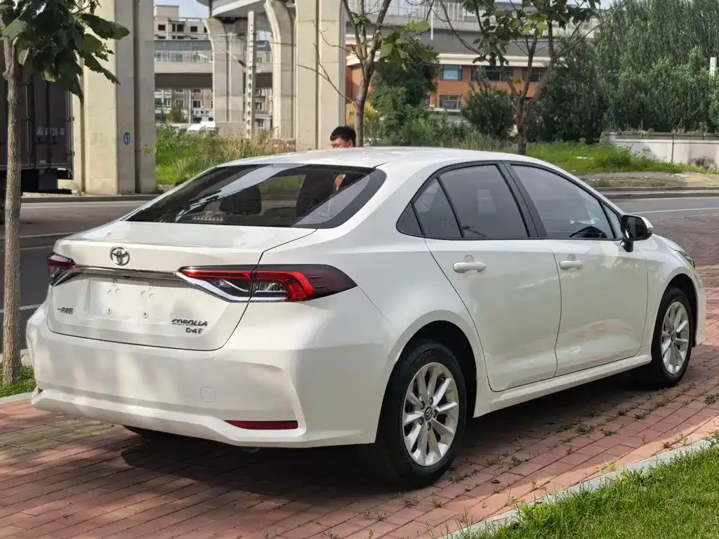 Toyota Corolla 2022 из CN, фото 5