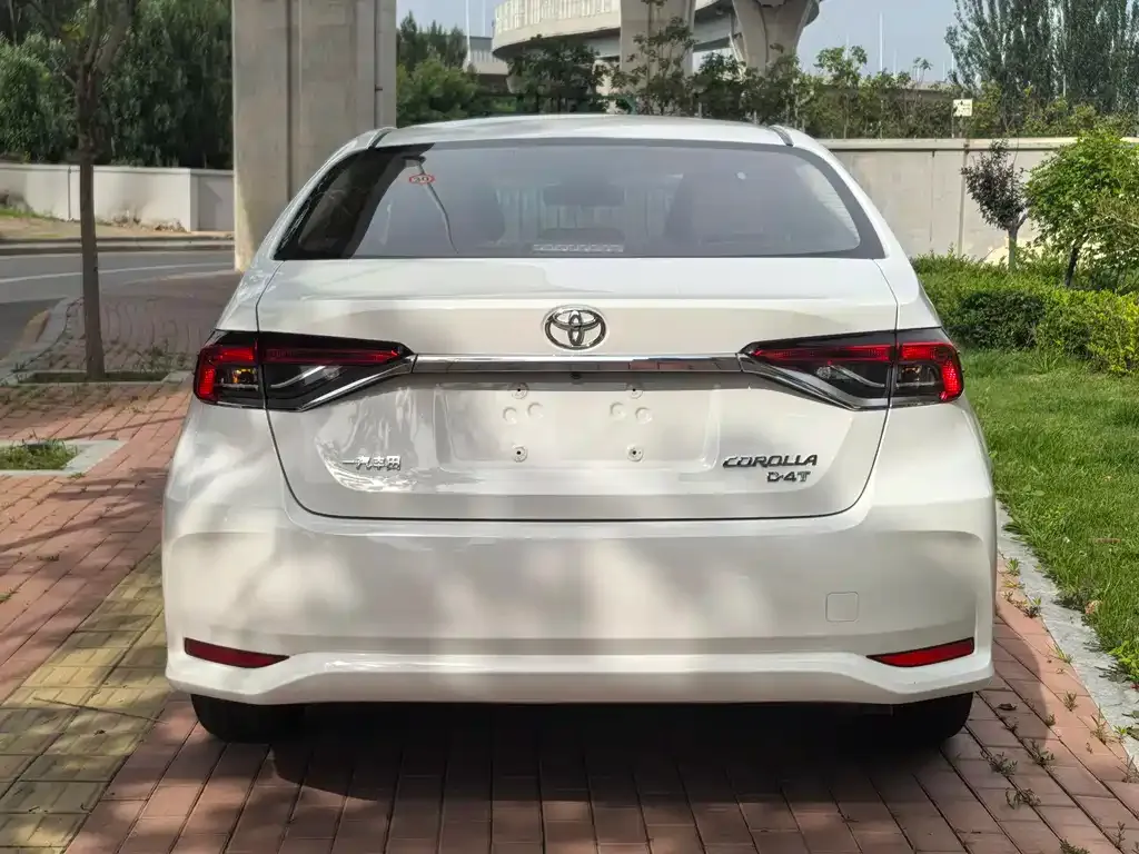 Toyota Corolla 2022 из CN, фото 4