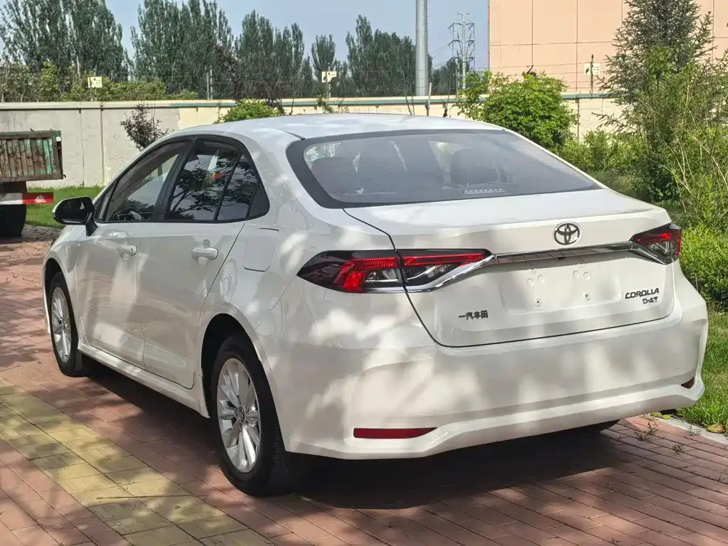 Toyota Corolla 2022 из CN, фото 9