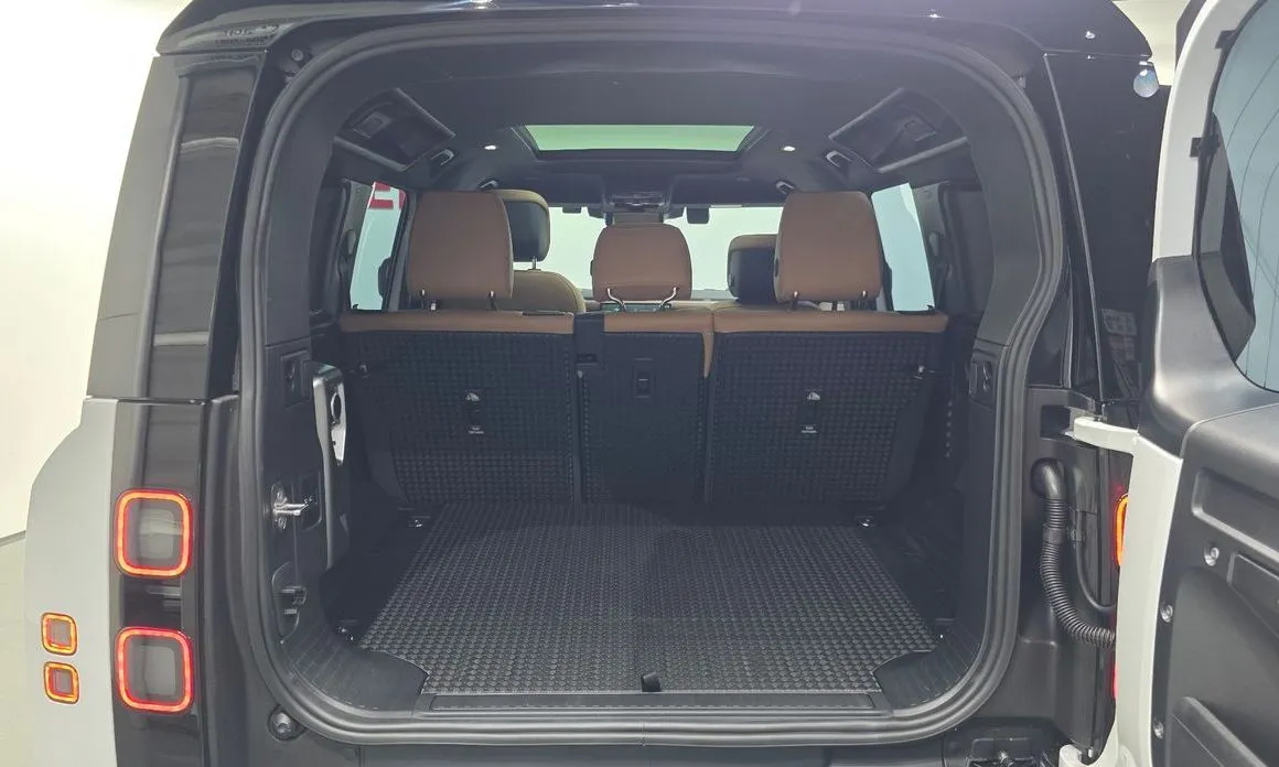Land Rover Defender — фото 2