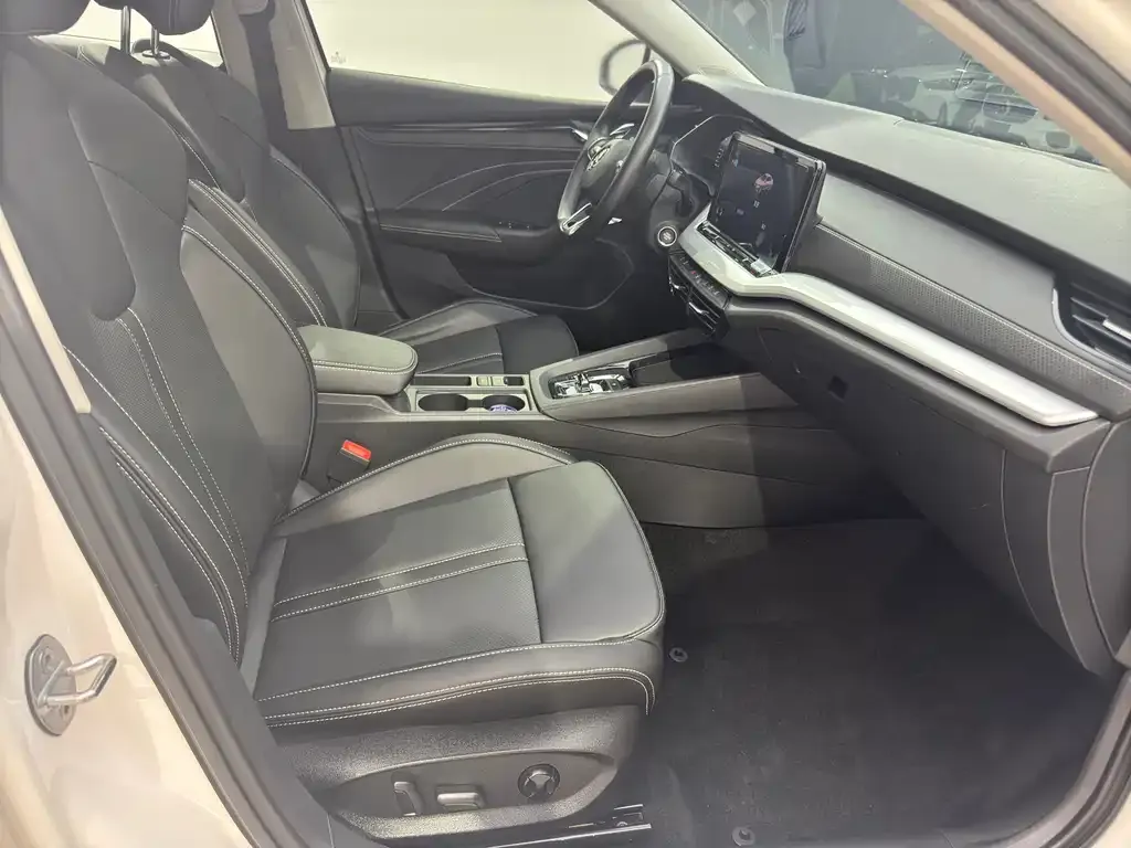 Skoda Octavia — фото 8
