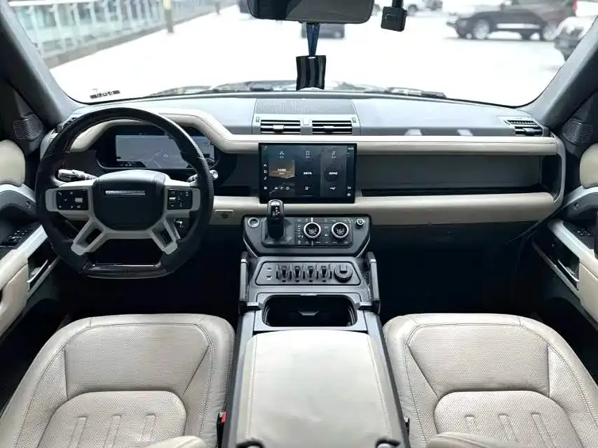 Land Rover Defender — фото 9