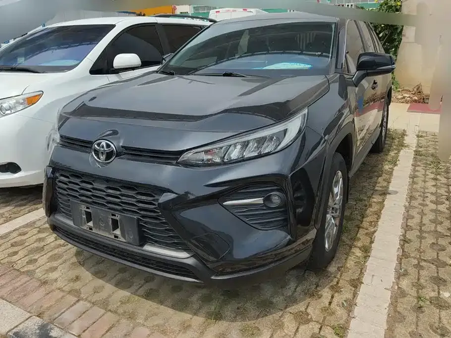 Toyota Wildlander — фото 1