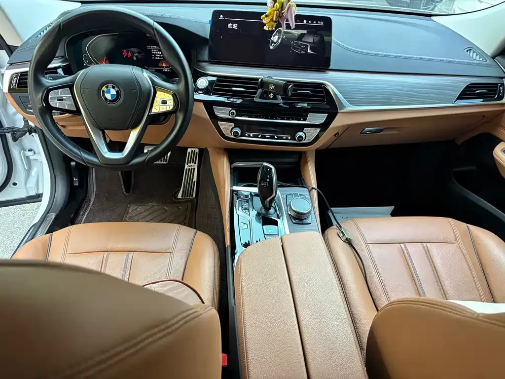 BMW 6 Series GT — фото 9