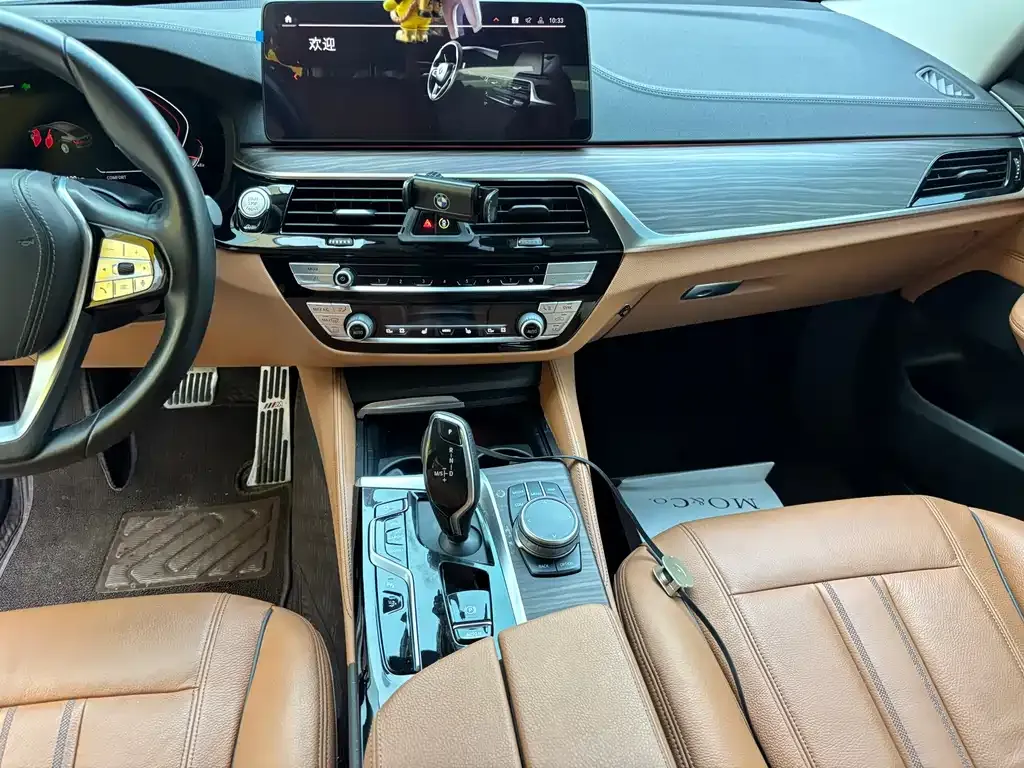 BMW 6 Series GT — фото 6