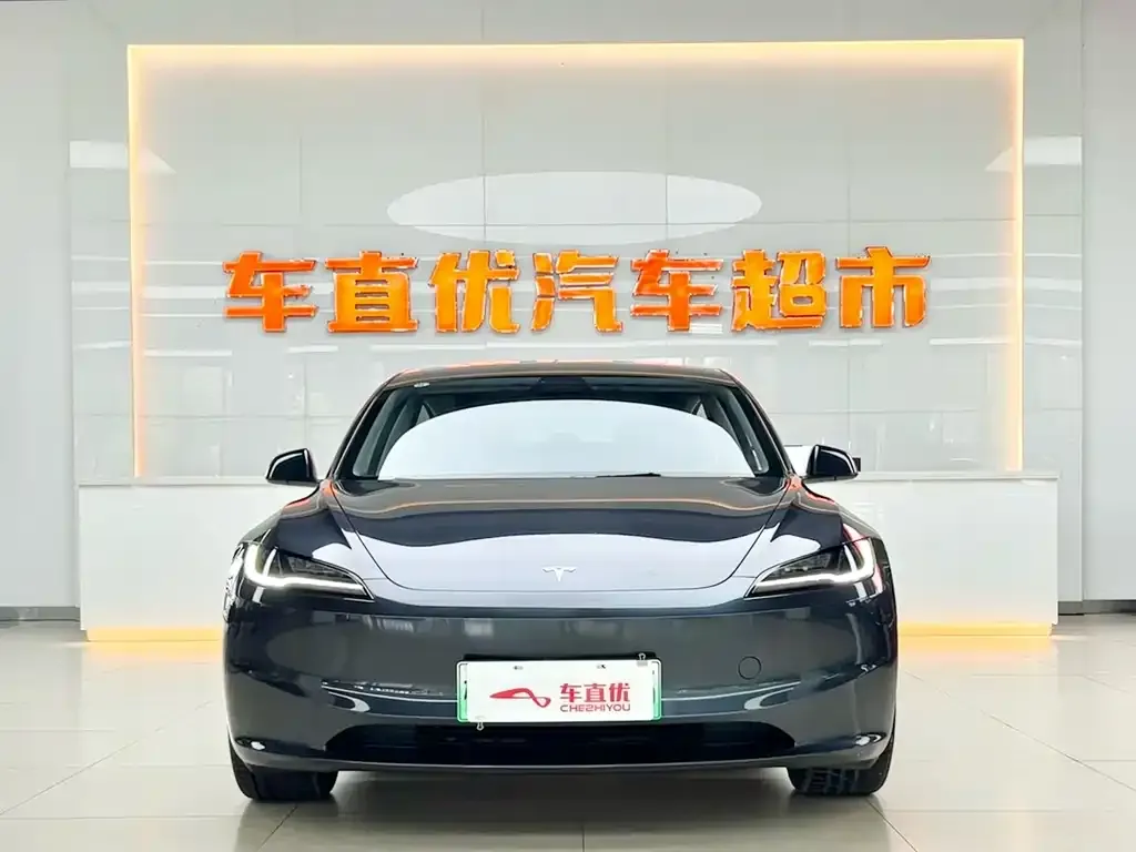 Tesla Model 3 — фото 6