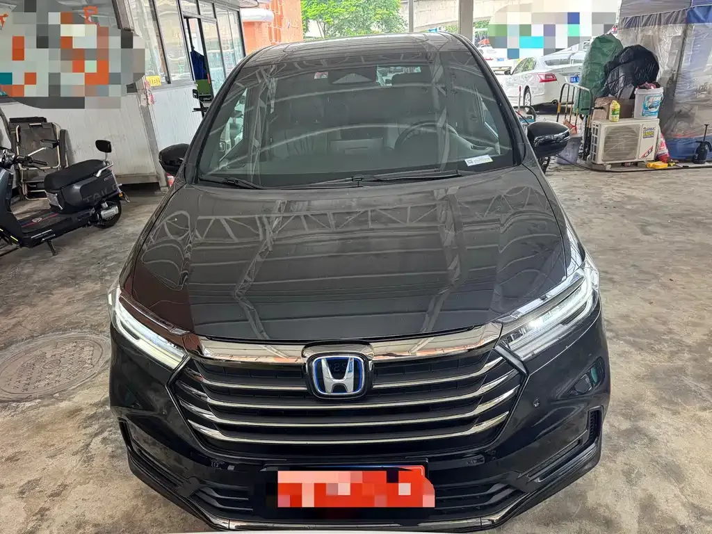 Honda Odyssey — фото 10