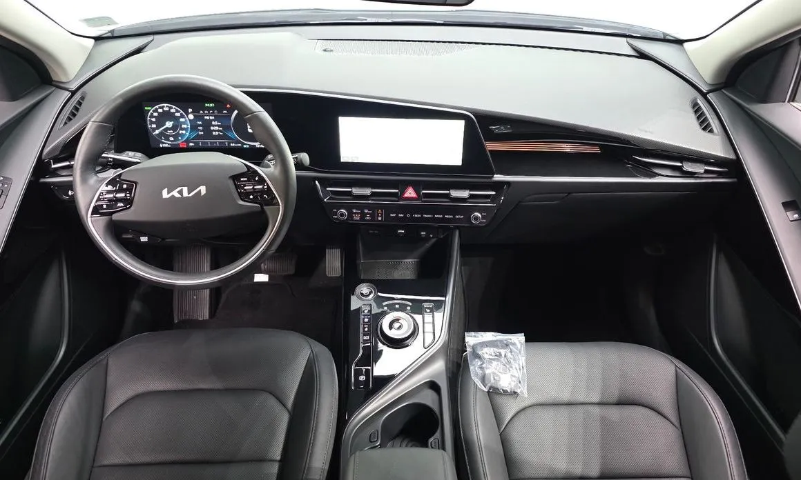 Kia Niro — фото 8