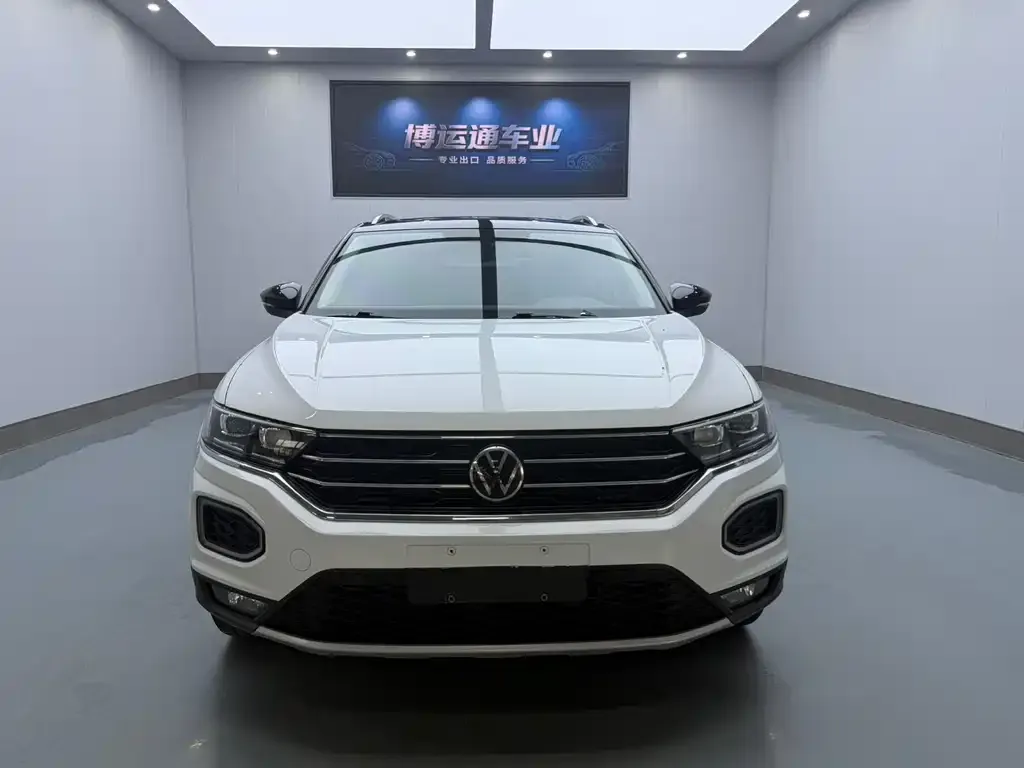 Volkswagen T-Roc — фото 2