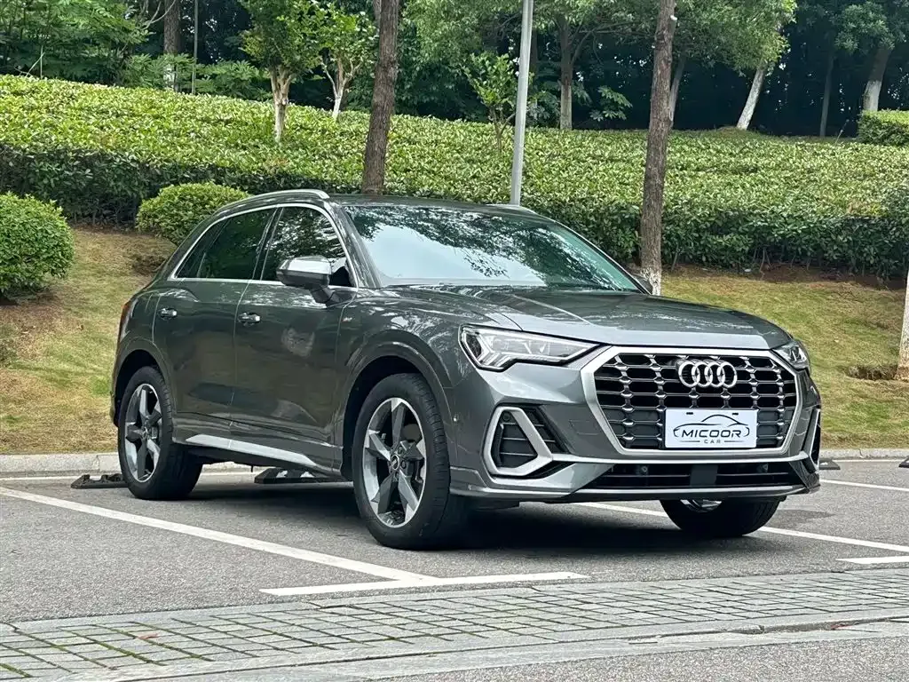 Audi Q3 — фото 9
