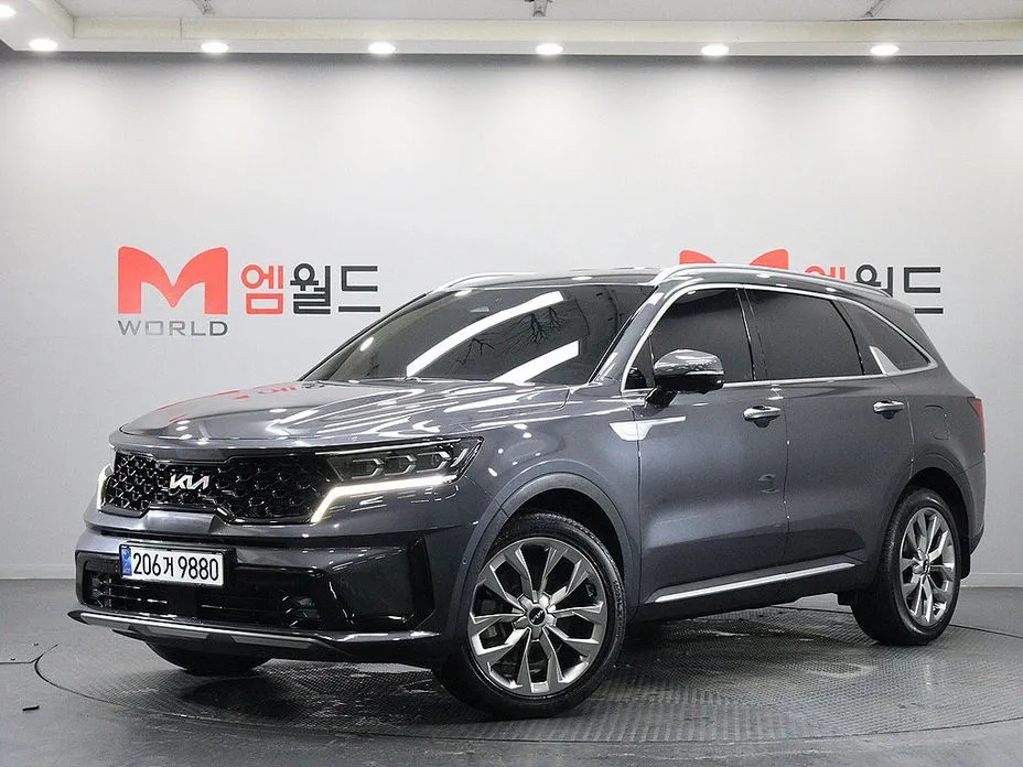 Kia Sorento — фото 1