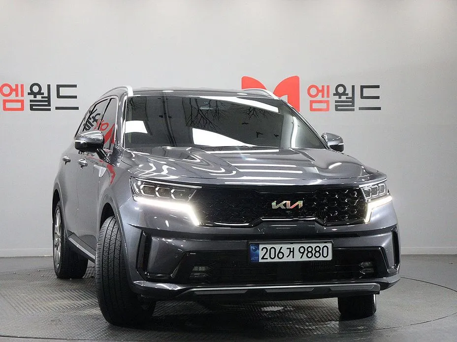 Kia Sorento — фото 4
