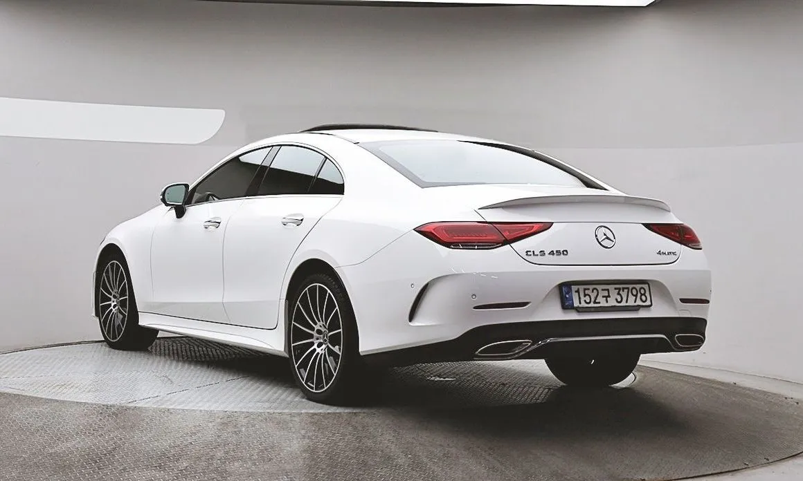 Mercedes-Benz CLS-Class — фото 7