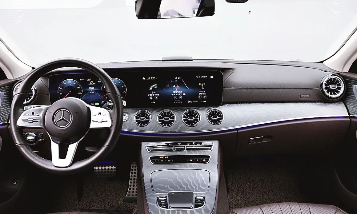Mercedes-Benz CLS-Class — фото 5