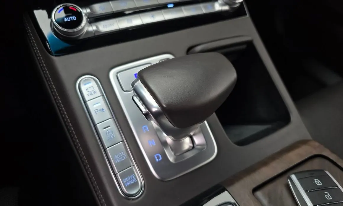 Genesis G90 2021 из KR, фото 2