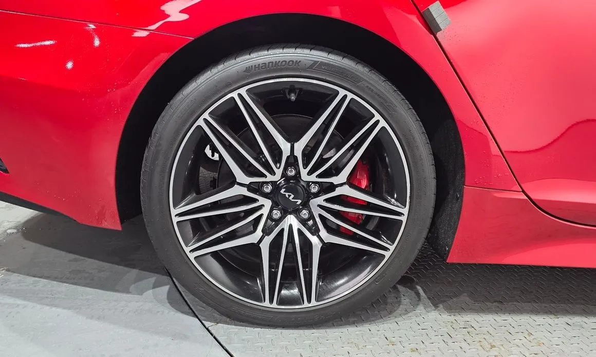 Kia Stinger — фото 9