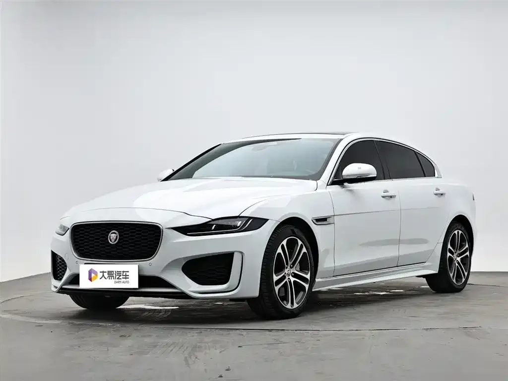 Jaguar XEL — фото 1