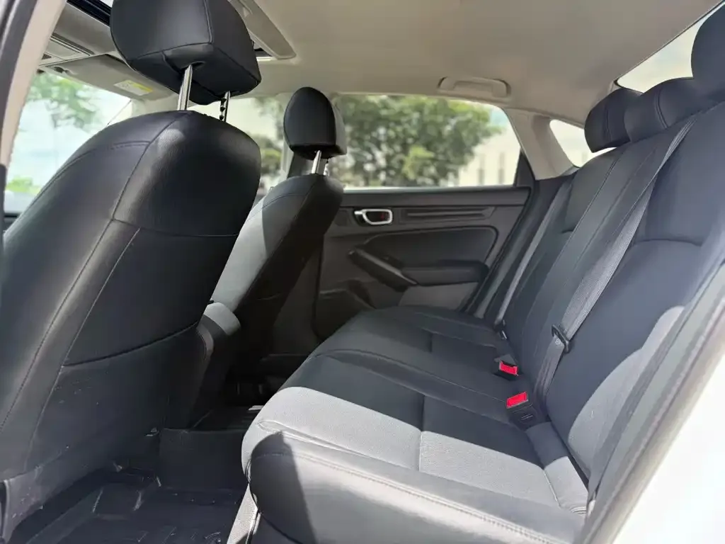 Honda Civic — фото 5