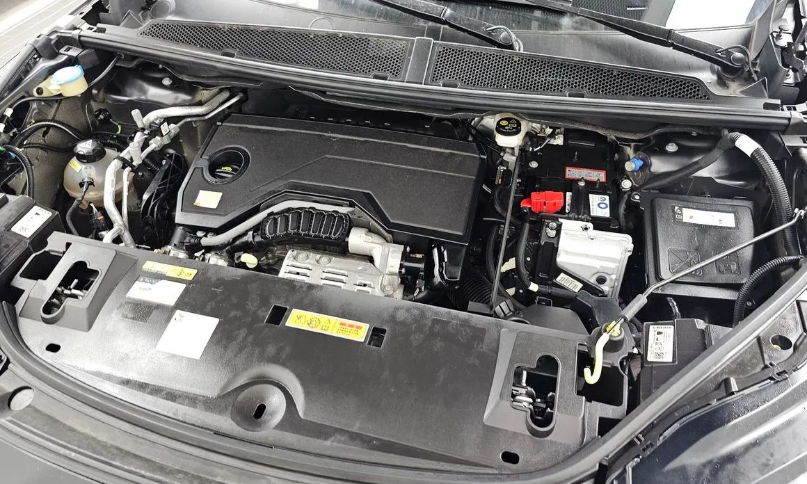 Peugeot 3008 2025 из KR, фото 3