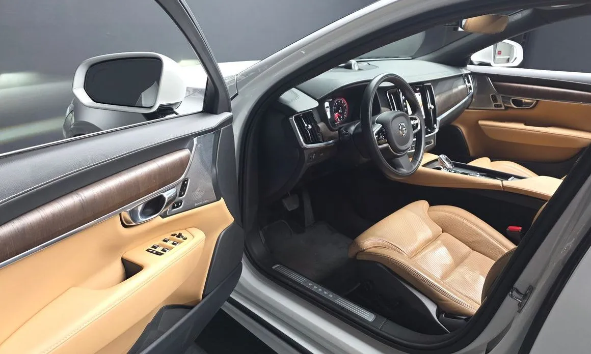 Volvo S90 2021 из KR, фото 7