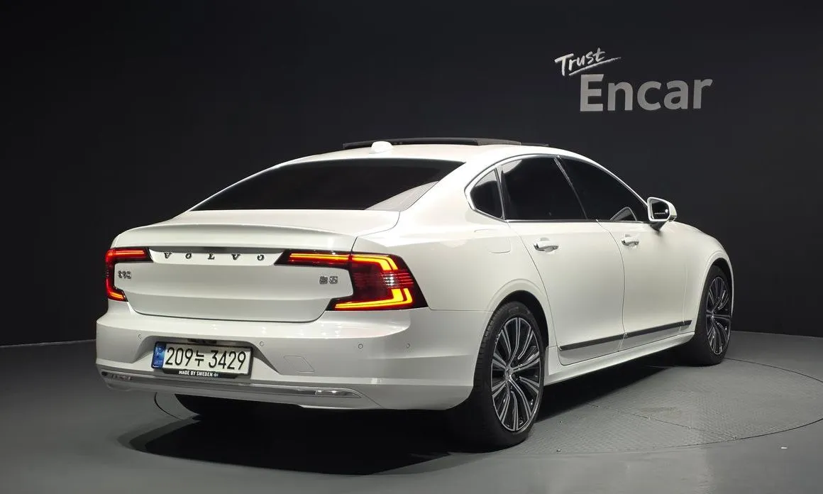 Volvo S90 2021 из KR, фото 5