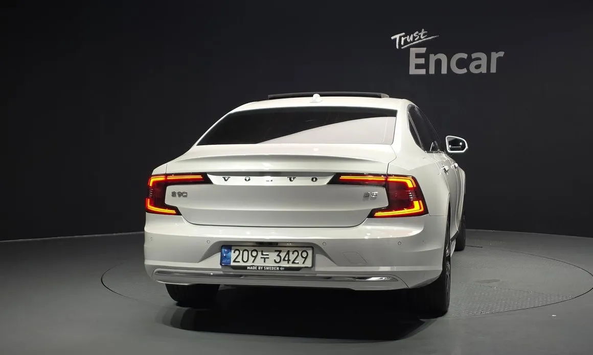 Volvo S90 2021 из KR, фото 2