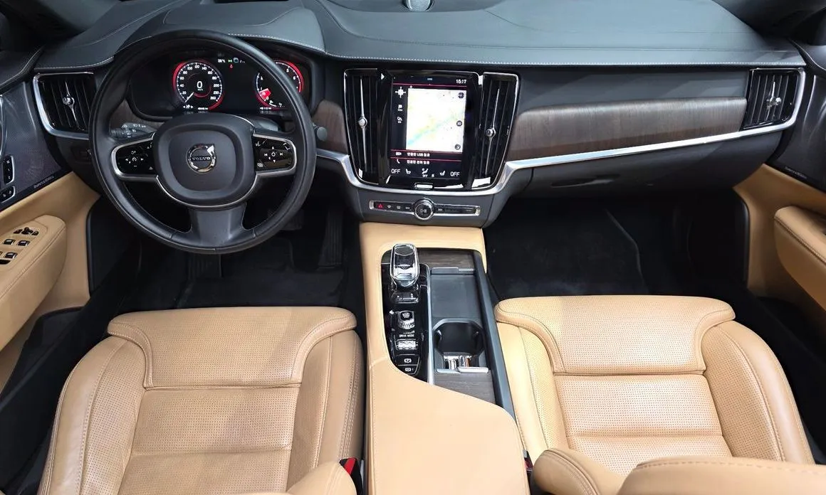 Volvo S90 2021 из KR, фото 9