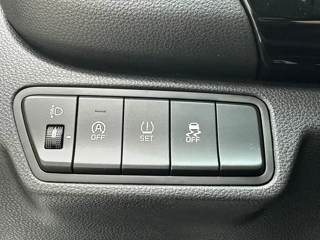Kia KX3 2022 из CN, фото 10