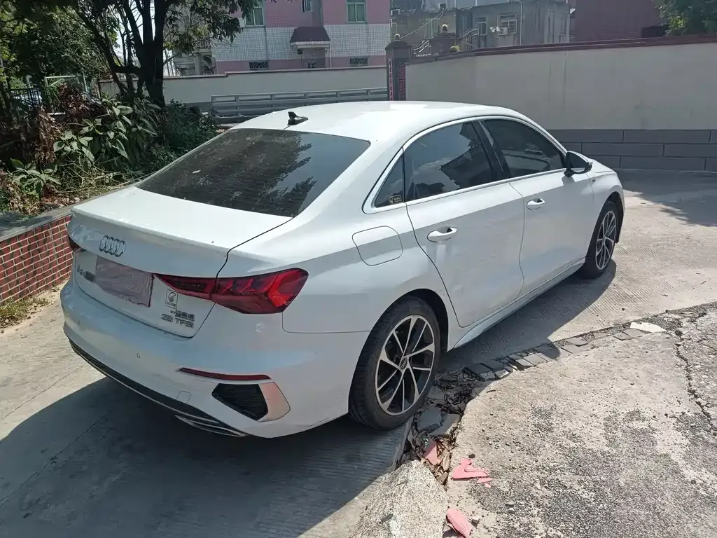 Audi A3 2022 из CN, фото 7