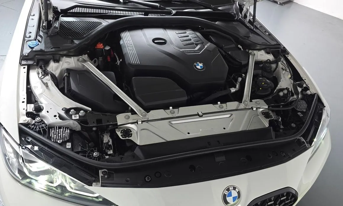 BMW 4-Series 2024 из KR, фото 5