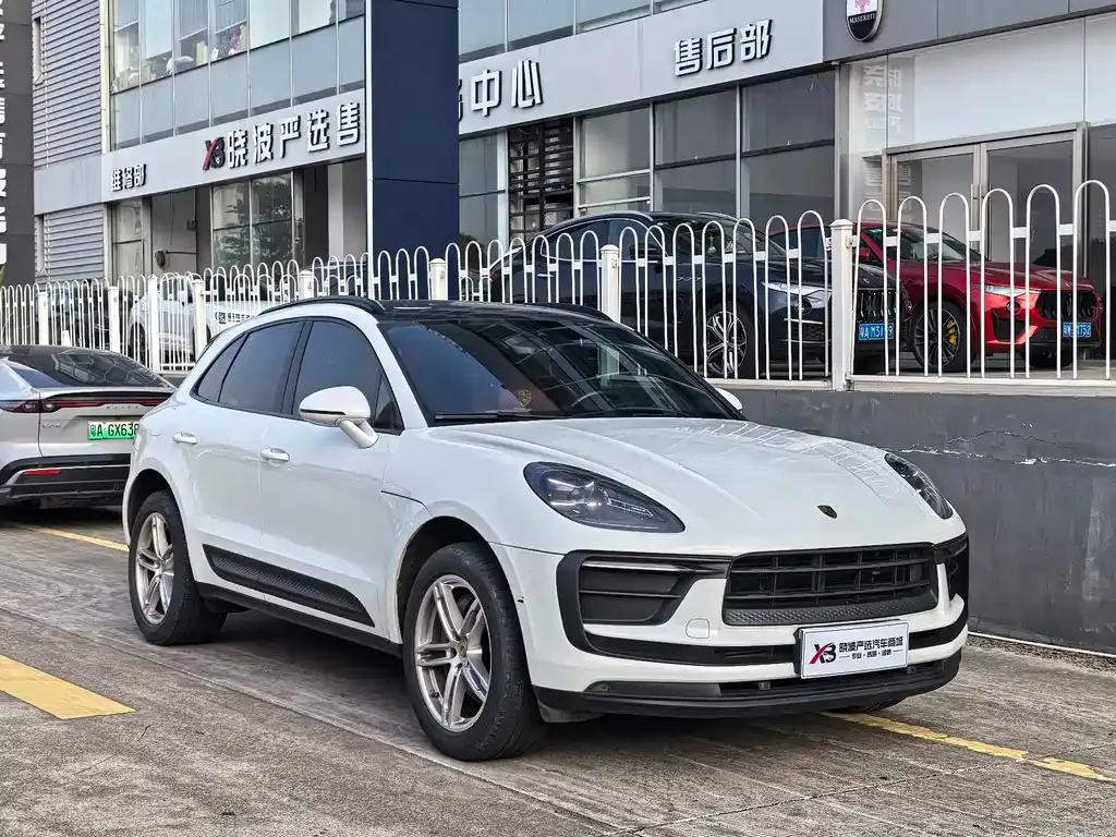 Porsche Macan — фото 7