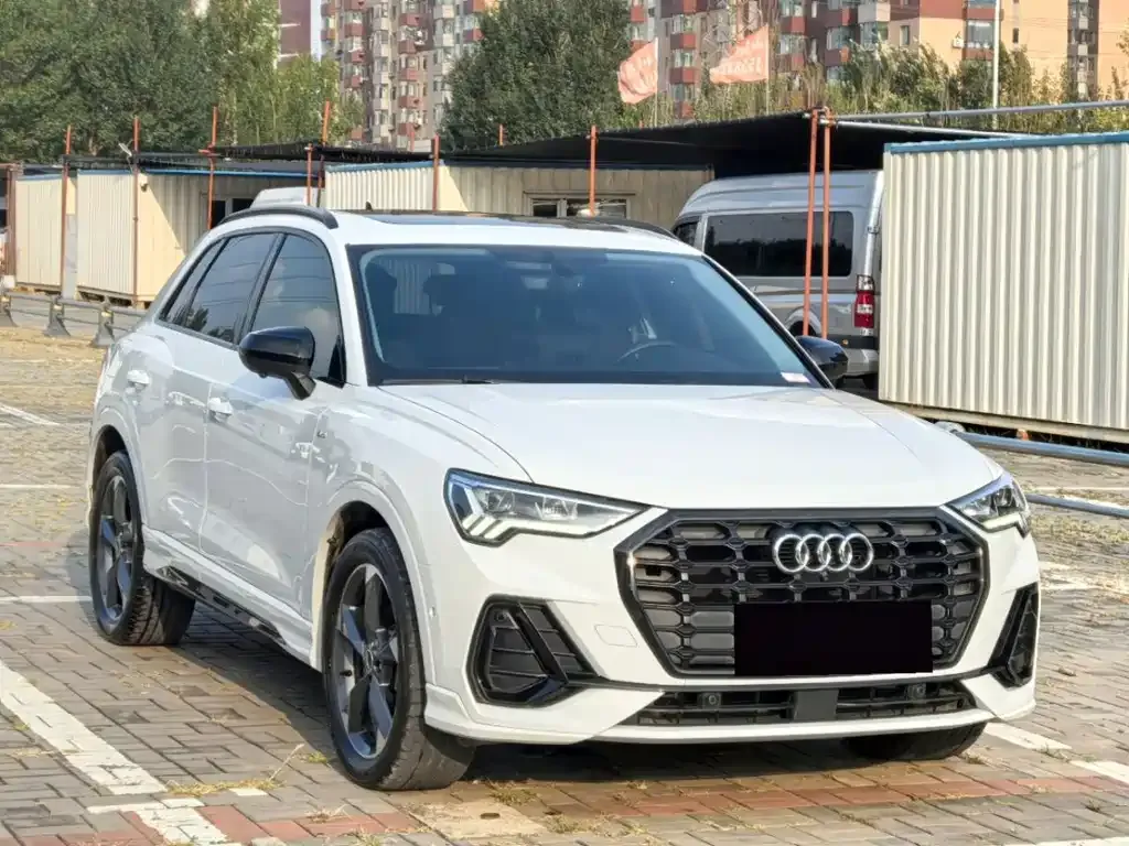 Audi Q3 — фото 4