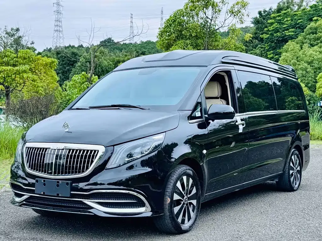 Mercedes-Benz Vito — фото 1