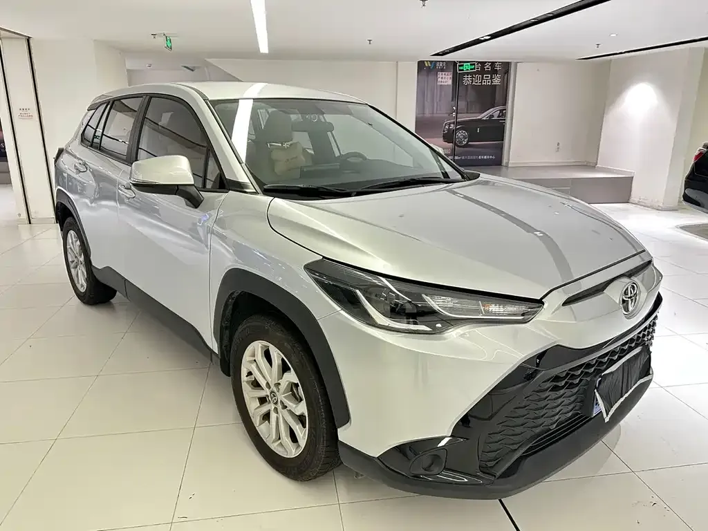 Toyota Frontlander 2024 из CN, фото 8