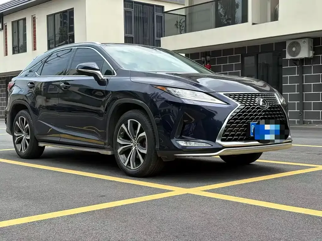 Lexus RX — фото 9