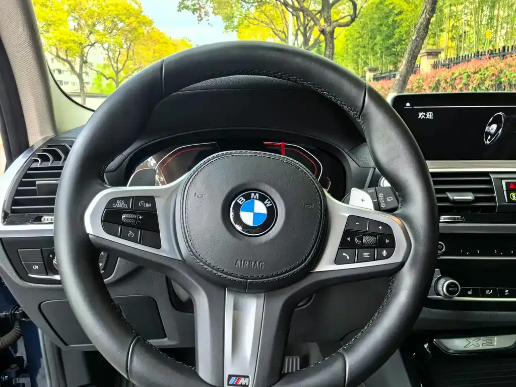 BMW X3 — фото 3