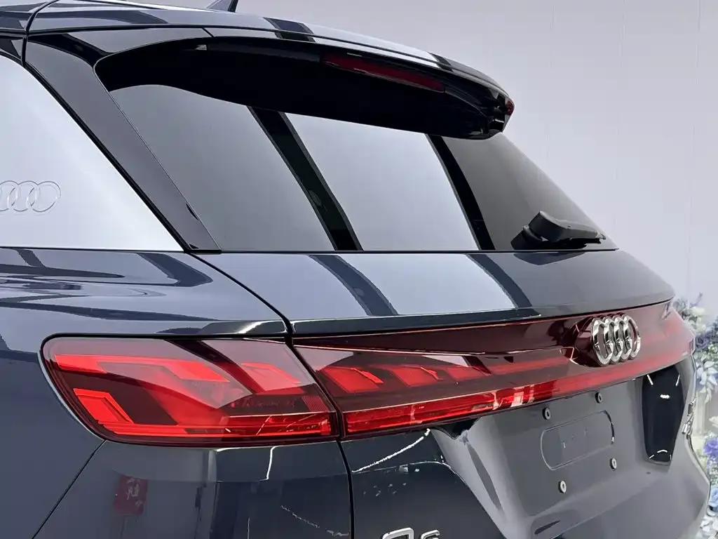 Audi Q6 — фото 3