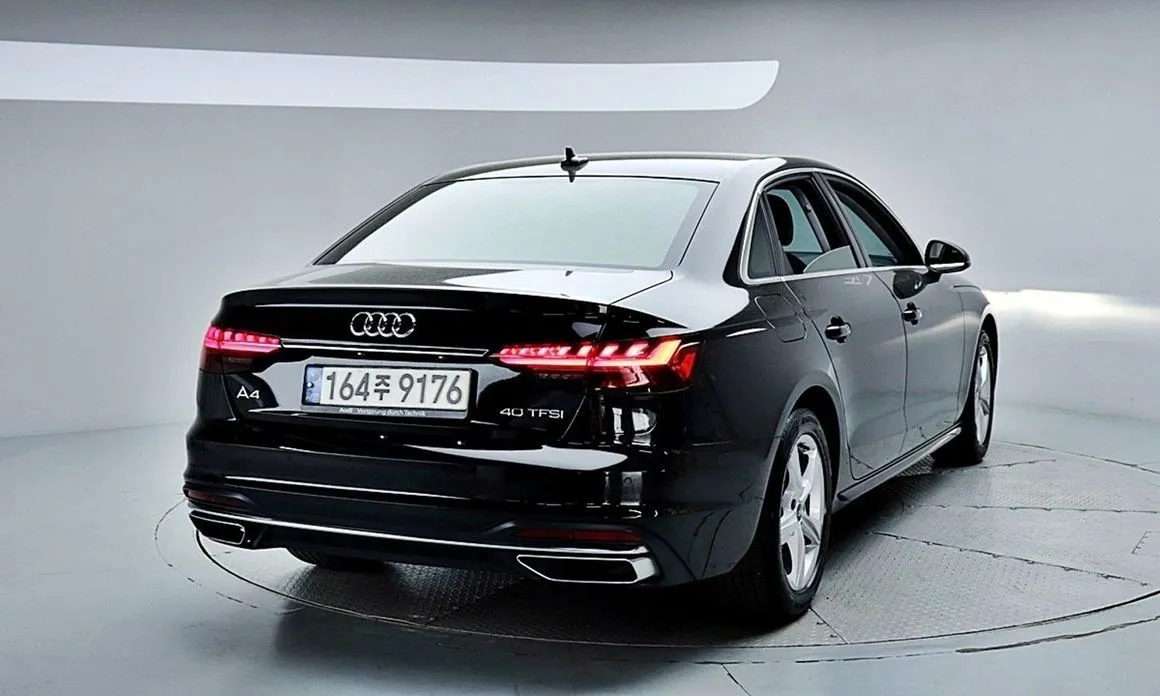 Audi A4 2022 из KR, фото 7