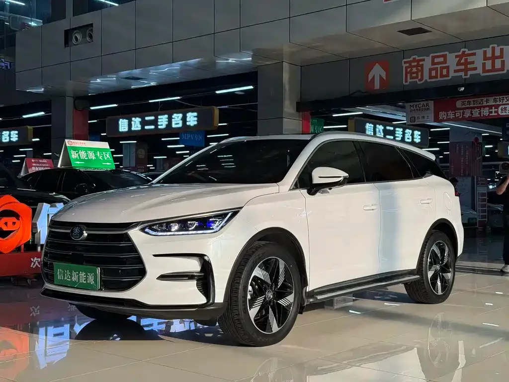 BYD Tang New Energy — фото 1