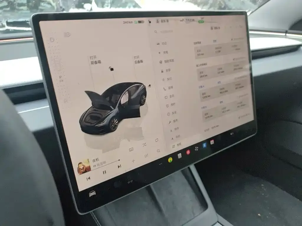 Tesla Model 3 — фото 2