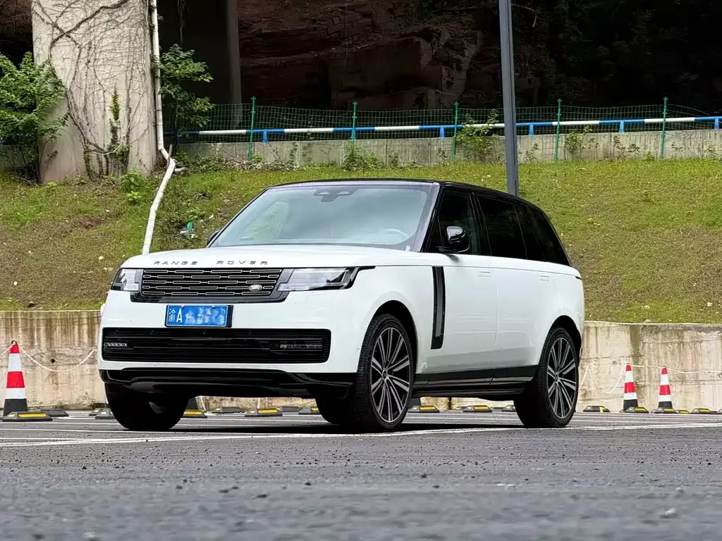 Land Rover Range Rover — фото 1