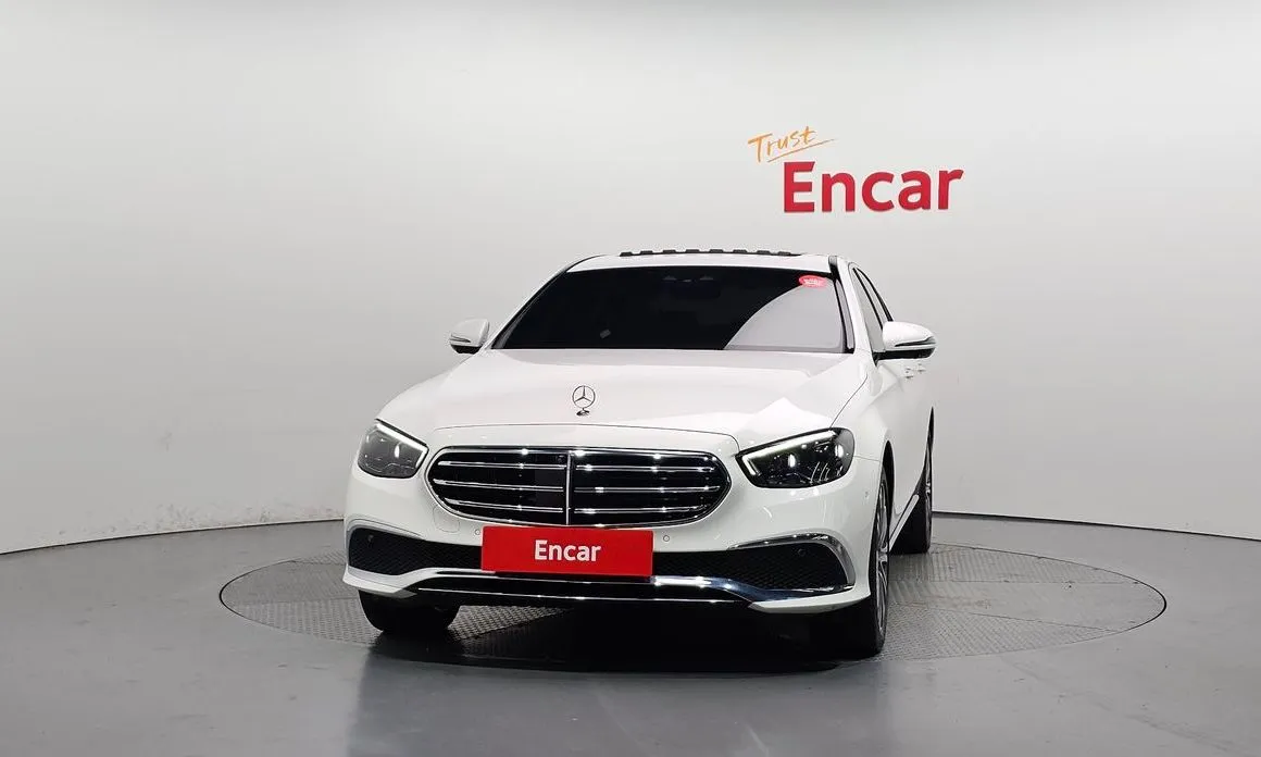 Mercedes-Benz E-Class 2023 из KR, фото 4