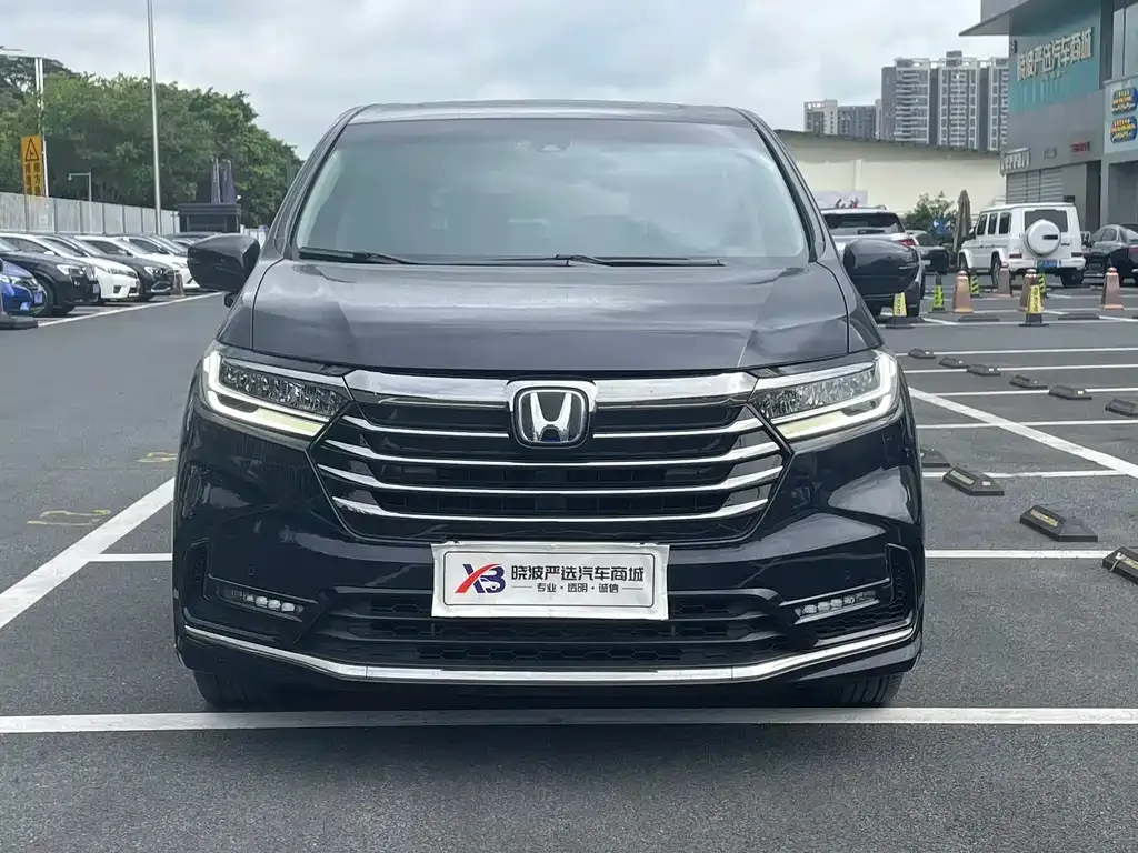 Honda Odyssey — фото 10