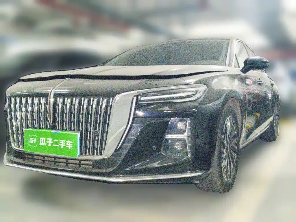 Hongqi H5 — фото 1