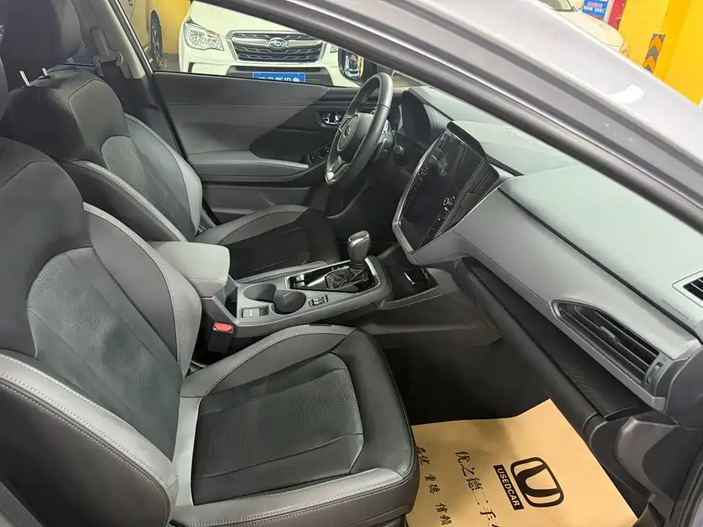 Subaru Crosstrek — фото 8