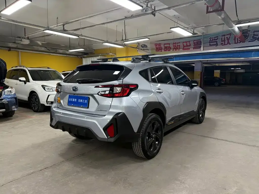 Subaru Crosstrek — фото 7