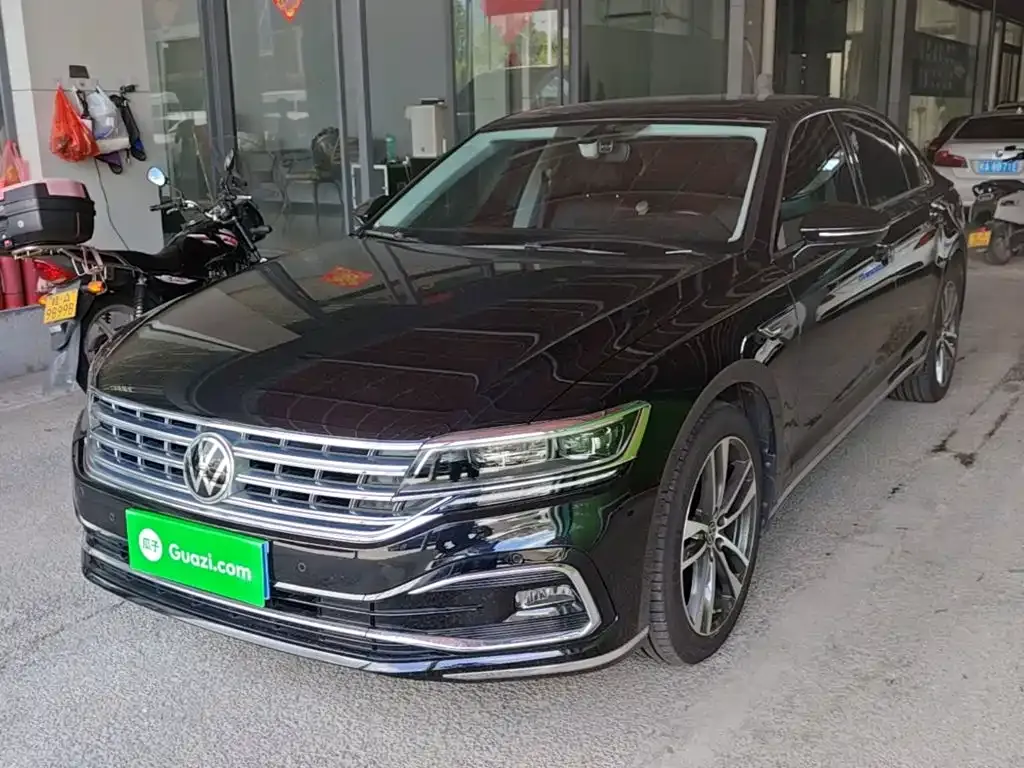 Volkswagen Phideon — фото 1