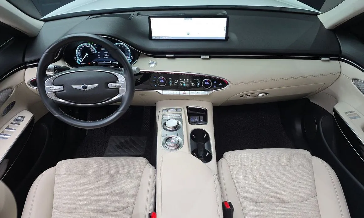 Genesis GV70 — фото 10