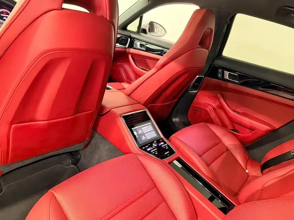 Porsche Panamera — фото 10